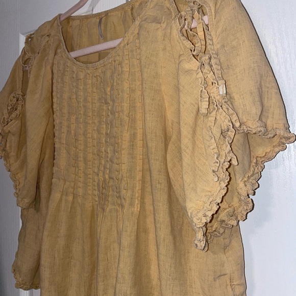 Free People Lilia Pintuck Top Medium Mustard Blouse - Picture 6 of 8